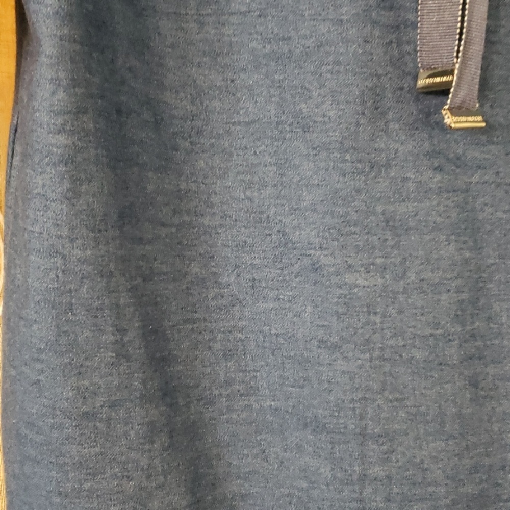 Dress - Picture 6 of 6